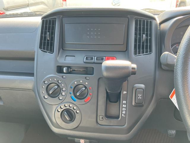 グランマックスカーゴ ＧＬ　エアコン　エアバッグ　パワーウィンドウ　パワーステアリング　ＡＢＳ　横滑り防止装置　キーレス　４ＷＤ　アイスト　ソナー　盗難防止　衝突軽減（15枚目）