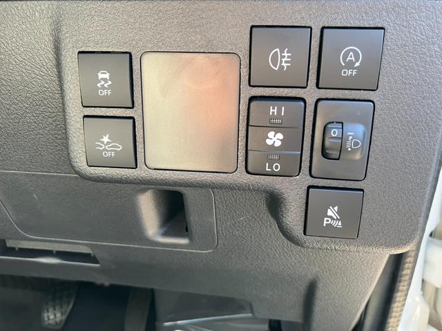 グランマックスカーゴ ＧＬ　エアコン　エアバッグ　パワーウィンドウ　パワーステアリング　ＡＢＳ　横滑り防止装置　キーレス　４ＷＤ　アイスト　ソナー　盗難防止　衝突軽減（16枚目）