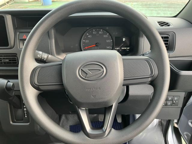 ハイゼットカーゴ ＤＸ　前後ソナー　禁煙　キーレスキー　パワーウインドウ　エコアイドル　ＥＳＣ　マニュアルエアコン　両席エアバッグ　パワーステアリング　ＡＢＳ　運転席エアバッグ　プリクラ（15枚目）