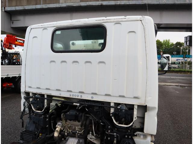 キャンター 強化ダンプ 全低床 3t4ナンバー 全低床 極東開発 DD02-31 3方開 手動コボレーン フロントプロテクターアングル補強2本 ロックピン付 3t4ナンバー 150馬力 ETC キーレス 車線逸脱警報装置付(14枚目)