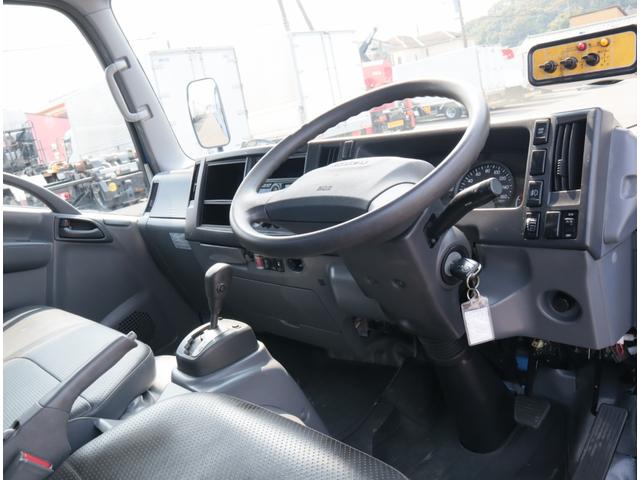 エルフトラック 巻込みパッカー 5.2立米 連続スイッチ 積載2t AT車 巻込み式 モリタ KA752D 5.2立米 連続スイッチ 汚水タンク 積載2t スムーサーEX 150馬力 カラーバックカメラ キーレス スペアキー有 保証書有 記録簿有(29枚目)