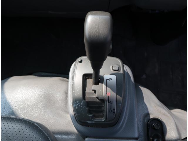 エルフトラック 巻込みパッカー 5.2立米 連続スイッチ 積載2t AT車 巻込み式 モリタ KA752D 5.2立米 連続スイッチ 汚水タンク 積載2t スムーサーEX 150馬力 カラーバックカメラ キーレス スペアキー有 保証書有 記録簿有(31枚目)