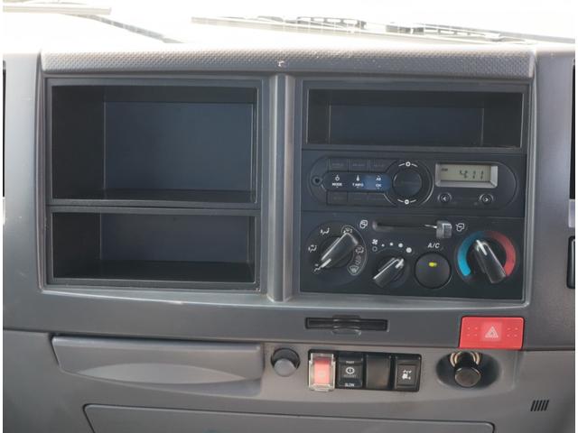 エルフトラック 巻込みパッカー 5.2立米 連続スイッチ 積載2t AT車 巻込み式 モリタ KA752D 5.2立米 連続スイッチ 汚水タンク 積載2t スムーサーEX 150馬力 カラーバックカメラ キーレス スペアキー有 保証書有 記録簿有(32枚目)