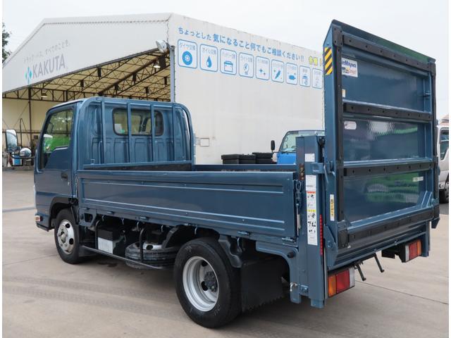 タイタントラック フルワイドロー 垂直ゲート 積載1.55t AT車 3方開 床縞鉄板貼り 車両総重量5t未満 150馬力 ETC付 ラジオ付 スムーサーEX(6枚目)