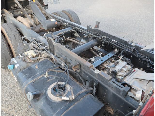 キャンター 強化ダンプ 全低床 3t4ナンバー 極東開発 DD02-31 3方開 ロックピン付 150馬力 インパネ5速 ICターボ ETC キーレス カラーバックカメラ Bluetooth付ラジオ メッキパーツ(13枚目)