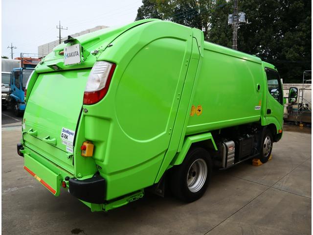 デュトロ 巻込み式　５．１立米　汚水タンク　積載２ｔ　ＡＴ車　パッカー　新明和　ＧＲ０５２－１４３５　連続スイッチ　フロアＡＴ　取扱説明書有り　ＩＣターボ有　１５０馬力　ＥＴＣ　アイドリングストップ　Ｂｌｕｅｔｏｏｔｈ付ラジオ（4枚目）