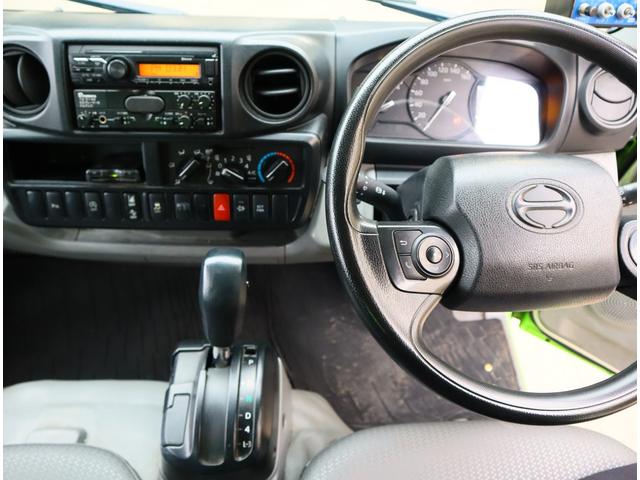 デュトロ 巻込み式　５．１立米　汚水タンク　積載２ｔ　ＡＴ車　パッカー　新明和　ＧＲ０５２－１４３５　連続スイッチ　フロアＡＴ　取扱説明書有り　ＩＣターボ有　１５０馬力　ＥＴＣ　アイドリングストップ　Ｂｌｕｅｔｏｏｔｈ付ラジオ（30枚目）