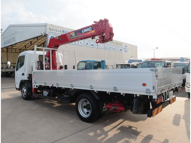 キャンター ２．９ｔ吊６段クレーン　ラジコン付　アルミ平　走行１千ｋｍ　全低床　ワイド超ロング　ユニック　フックイン　ラジコン　リアアウトリガー　アルミブロック　パブコ　３方開　横根太木製　液晶メーターパネル　積載３ｔ　走行１千ｋｍ　車検有　カラーバックカメラ（6枚目）