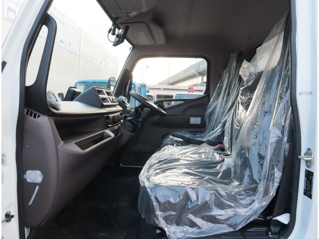 キャンター ２．９ｔ吊６段クレーン　ラジコン付　アルミ平　走行１千ｋｍ　全低床　ワイド超ロング　ユニック　フックイン　ラジコン　リアアウトリガー　アルミブロック　パブコ　３方開　横根太木製　液晶メーターパネル　積載３ｔ　走行１千ｋｍ　車検有　カラーバックカメラ（37枚目）