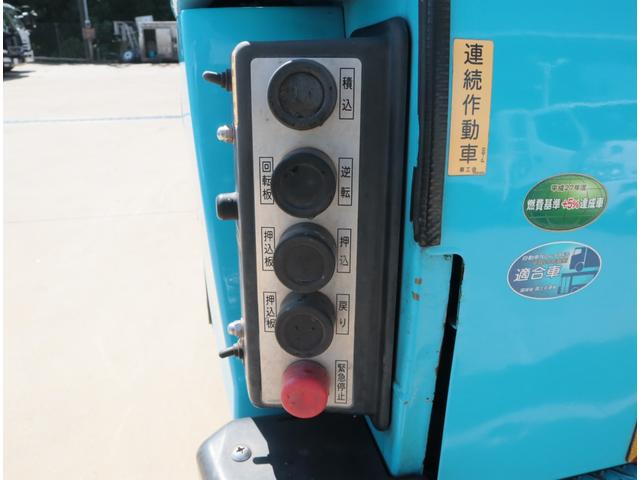 キャンター ワイドセミロング 巻込みパッカー 6.8立米 連続スイッチ ワイドセミロング 巻込み式 モリタ KA768D 6.8立米 連続スイッチ 車検有 175馬力 インパネ5速 カラーバックカメラ キーレス スペアキー有 Bluetooth付ラジオ(7枚目)