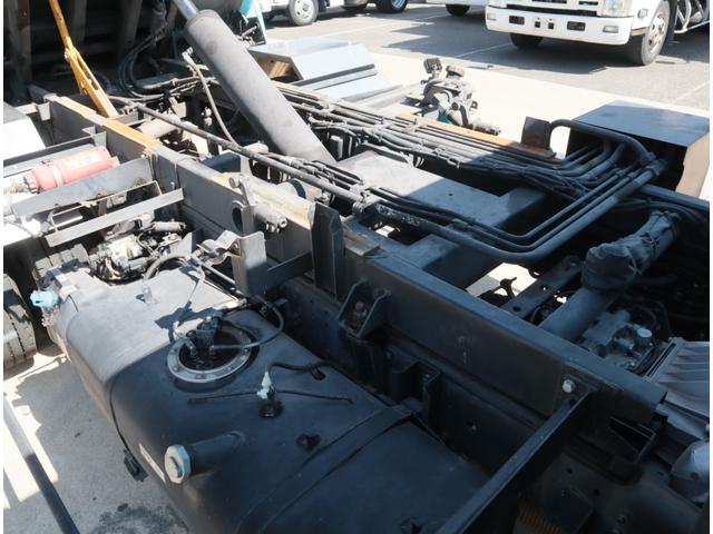 キャンター ワイドセミロング 巻込みパッカー 6.8立米 連続スイッチ ワイドセミロング 巻込み式 モリタ KA768D 6.8立米 連続スイッチ 車検有 175馬力 インパネ5速 カラーバックカメラ キーレス スペアキー有 Bluetooth付ラジオ(19枚目)