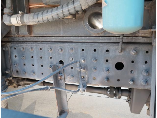 キャンター ワイドセミロング 巻込みパッカー 6.8立米 連続スイッチ ワイドセミロング 巻込み式 モリタ KA768D 6.8立米 連続スイッチ 車検有 175馬力 インパネ5速 カラーバックカメラ キーレス スペアキー有 Bluetooth付ラジオ(23枚目)