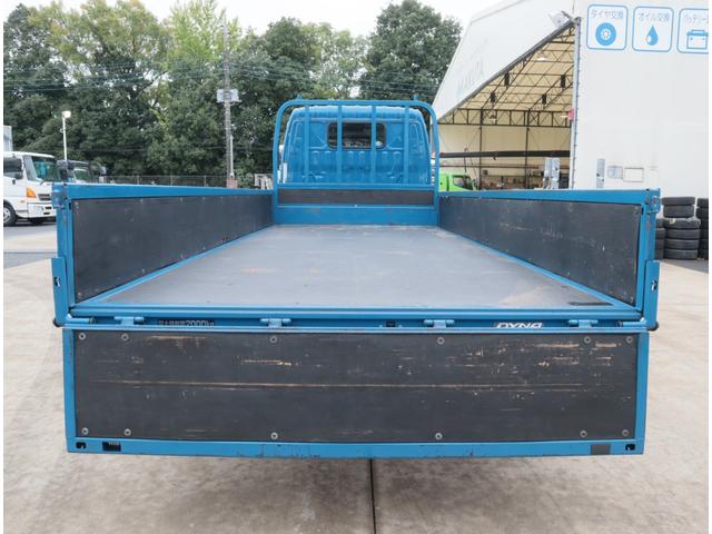 ダイナトラック 標準ロング　積載２ｔ　車両総重量５ｔ未満　ＡＴ車　ジャストロー　３方開　精工ラック　保証書有　取扱説明書有　衝突被害軽減ブレーキ　カラーバックカメラ　ＥＴＣ　キーレス　ＩＣターボ（7枚目）