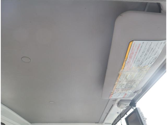 エルフトラック 木平　フルフラットロー　パワーゲート　車両総重量５ｔ未満　積載２ｔ　３方開　アオリ上パイプ欄干付　極東開発　アーム式パワーゲート　鉄　６００ｋｇ　取扱説明書有　カラーバックカメラ　坂道発進補助（24枚目）