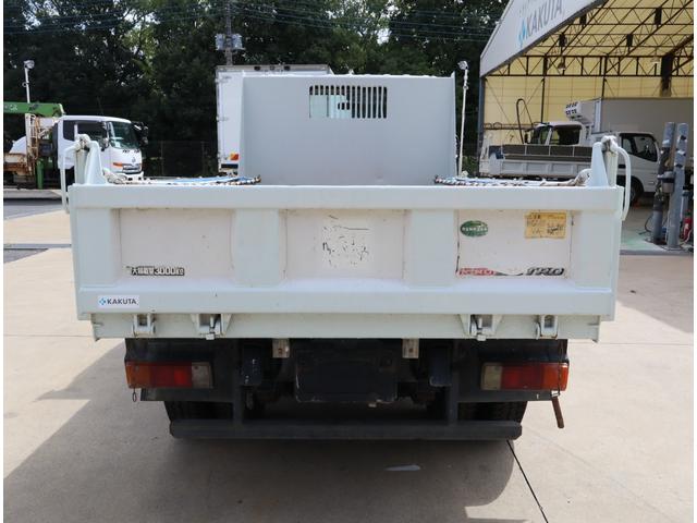 デュトロ 強化ダンプ　全低床　３ｔ４ナンバー　極東開発　ＤＤ０２－３１　３方開　手動コボレーン　ロックピン付　１３６馬力　フロア５速　取扱説明書有　ＩＣターボ（5枚目）