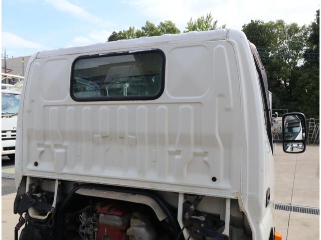 デュトロ 強化ダンプ　全低床　３ｔ４ナンバー　極東開発　ＤＤ０２－３１　３方開　手動コボレーン　ロックピン付　１３６馬力　フロア５速　取扱説明書有　ＩＣターボ（15枚目）