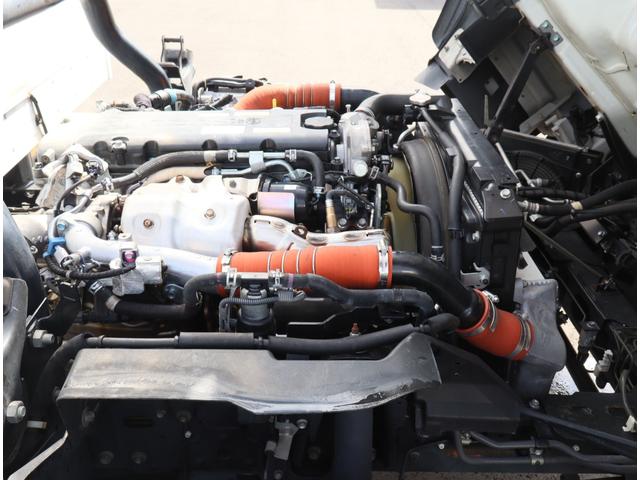 エルフトラック 保冷バン　ワイドロング　サイドドア　オートフロア　ＡＴ車　フルフラットロー　矢野特殊　スライドサイドドア　リア３枚観音　床オートフロア　ナカオ工業　Ｎ－２－１－１Ｃ　　断熱：リア７５ｍｍ　それ以外全て５０ｍｍ　前後換気口　ステンレスパーツ有　積載３．７ｔ（34枚目）