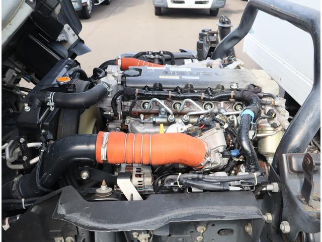 エルフトラック 保冷バン　ワイドロング　サイドドア　オートフロア　ＡＴ車　フルフラットロー　矢野特殊　スライドサイドドア　リア３枚観音　床オートフロア　ナカオ工業　Ｎ－２－１－１Ｃ　　断熱：リア７５ｍｍ　それ以外全て５０ｍｍ　前後換気口　ステンレスパーツ有　積載３．７ｔ（35枚目）