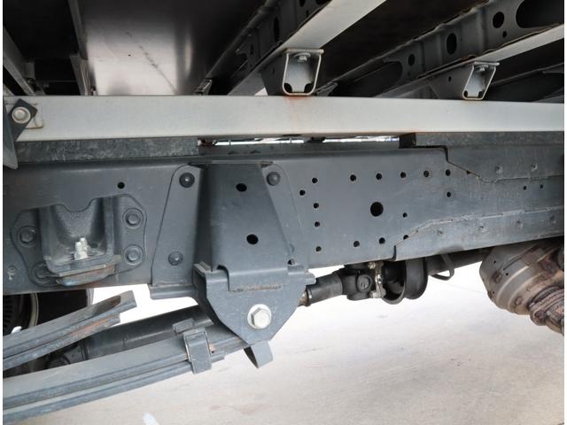 ダイナトラック 2.9t吊4段クレーン 木平 高床 ワイドロング 積載3t 走行23千km タダノ ZX294HSA フックイン ラジコン 警報仕様(定格荷重指示装置付) 3方開 床鉄板貼り 精工ラック 6MT 車検付 電動パーキングブレーキ 社外ナビ(21枚目)