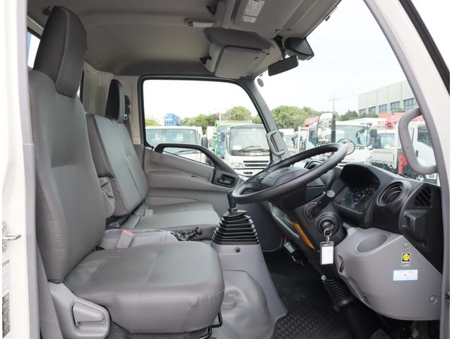 ダイナトラック 2.9t吊4段クレーン 木平 高床 ワイドロング 積載3t 走行23千km タダノ ZX294HSA フックイン ラジコン 警報仕様(定格荷重指示装置付) 3方開 床鉄板貼り 精工ラック 6MT 車検付 電動パーキングブレーキ 社外ナビ(24枚目)