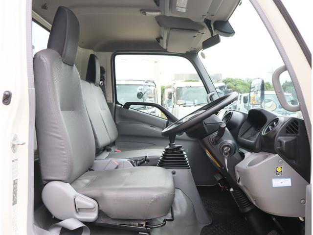 ダイナトラック 2.9t吊4段クレーン ワイドロング 積載3t 走行24千km タダノ ZX294HSA フックイン ラジコン 警報仕様(定格荷重指示装置付) 3方開 床鉄板貼り 保証書有 取扱説明書有 記録簿有 電動パーキングブレーキ(25枚目)