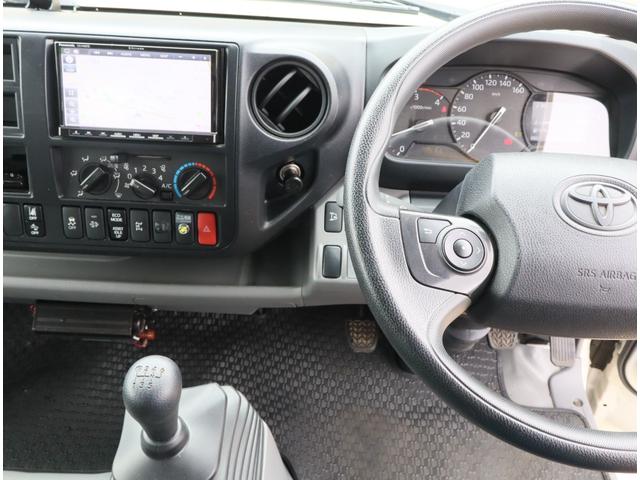 ダイナトラック 2.9t吊4段クレーン ワイドロング 積載3t 走行24千km タダノ ZX294HSA フックイン ラジコン 警報仕様(定格荷重指示装置付) 3方開 床鉄板貼り 保証書有 取扱説明書有 記録簿有 電動パーキングブレーキ(27枚目)