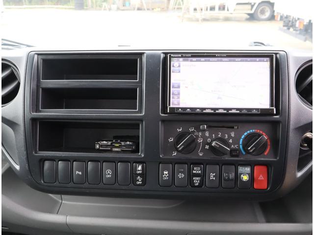 ダイナトラック 2.9t吊4段クレーン ワイドロング 積載3t 走行24千km タダノ ZX294HSA フックイン ラジコン 警報仕様(定格荷重指示装置付) 3方開 床鉄板貼り 保証書有 取扱説明書有 記録簿有 電動パーキングブレーキ(28枚目)