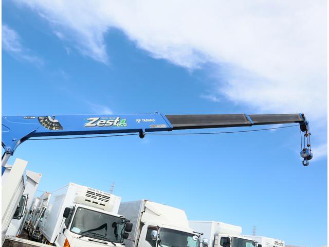 デュトロ 2.6t吊3段クレーン 木平 高床 ロング 平成25年12月タダノ ZE263MH フックイン ブーム、アウトリガー未格納警報装置付平成25年9月 トーヨーボデー 3方開 ロープ穴4対 精工ラック 鳥居下鉄板貼り 136馬力 積載2t FAT(13枚目)