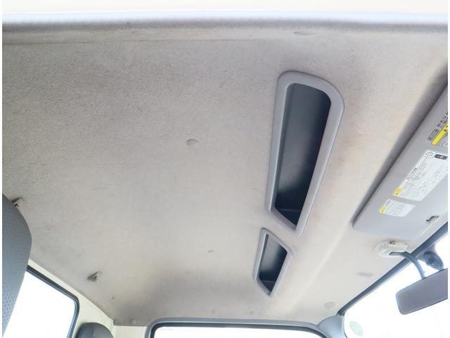 デュトロ 2.6t吊3段クレーン 木平 高床 ロング 平成25年12月タダノ ZE263MH フックイン ブーム、アウトリガー未格納警報装置付平成25年9月 トーヨーボデー 3方開 ロープ穴4対 精工ラック 鳥居下鉄板貼り 136馬力 積載2t FAT(30枚目)