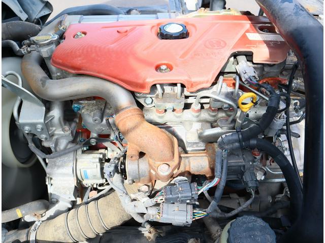 デュトロ 2.6t吊3段クレーン 木平 高床 ロング 平成25年12月タダノ ZE263MH フックイン ブーム、アウトリガー未格納警報装置付平成25年9月 トーヨーボデー 3方開 ロープ穴4対 精工ラック 鳥居下鉄板貼り 136馬力 積載2t FAT(35枚目)