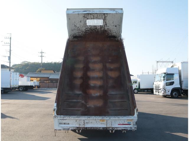 デュトロ セフティーローダーダンプ ワイドセミロング 積載3.7t スライドダンプ 3方開 ロックピン付 取扱説明書有り 180馬力 マニュアル6速 ETC付 ラジオ有り(11枚目)