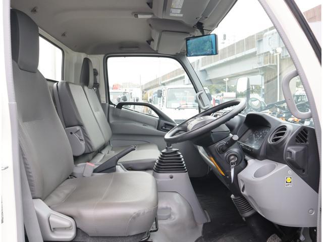 デュトロ 全低床 ワイドロング 積載2t 車両総重量5t未満 3方開 精工ラック 丸カンフック3対 150馬力 保証書有 取扱説明書有 ICターボ ETC カラーバックカメラ Bluetooth付ラジオ(16枚目)