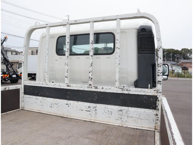 デュトロ 全低床 ワイドロング 積載2t 車両総重量5t未満 3方開 丸カンフック3対 精工ラック 保証書有 取扱説明書有 150馬力 フロア6速 ETC Bluetooth付ラジオ(11枚目)