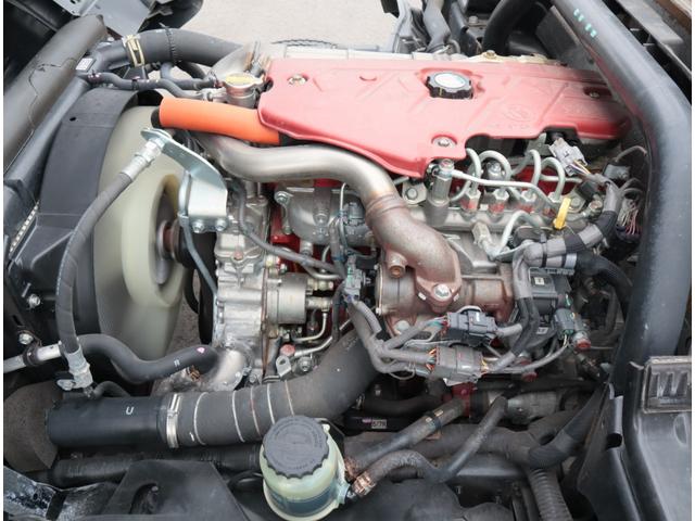 デュトロ 全低床 ワイドロング 積載2t 車両総重量5t未満 3方開 丸カンフック3対 精工ラック 保証書有 取扱説明書有 150馬力 フロア6速 ETC Bluetooth付ラジオ(26枚目)