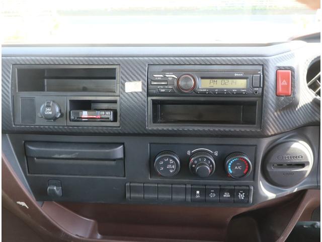 ヒノレンジャー 強化ダンプ 新明和製 走行43千km 新明和 DR4-0003SY 1方開 手動コボレーン ロックピン付 プロテクターアングル2本補強 取扱説明書有 ICターボ ETC Bluetooth付ラジオ(26枚目)