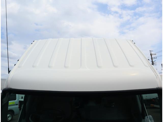 ダイナトラック 低温冷凍車　フルジャストロー　積載１．８ｔ　車両総重量５ｔ未満　フロア６ＭＴ　東プレ　－３０℃設定　エバハウス　スタンバイ付　スライドサイドドア　リア観音　床ステンレス（ＦＲＰスノコ敷き）　中間仕切り扉（移動可）　断熱全て７５ｍｍ（35枚目）