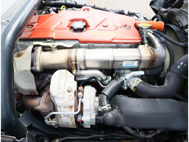 ダイナトラック 低温冷凍車　フルジャストロー　積載１．８ｔ　車両総重量５ｔ未満　フロア６ＭＴ　東プレ　－３０℃設定　エバハウス　スタンバイ付　スライドサイドドア　リア観音　床ステンレス（ＦＲＰスノコ敷き）　中間仕切り扉（移動可）　断熱全て７５ｍｍ（36枚目）