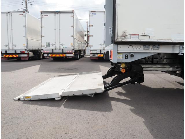 フォワード 低温冷凍ウィング　格納ゲート　荷台長６，１５０ｍｍ　ＡＴ車　－３０℃設定　エバハウス　リア観音　ラッシング２段　引出しフック５対　床、前立縞アルミ板貼り　箱内スイッチ　取扱説明書有り　バックカメラ付　ラジオ付　セミオートマ　スムーサーＦＸ（21枚目）