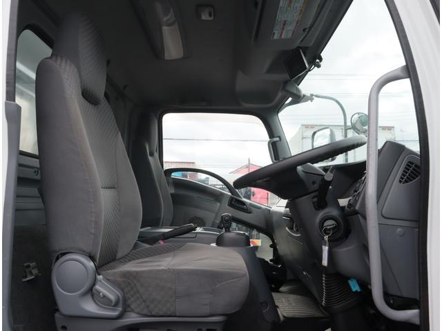 フォワード 低温冷凍ウィング　格納ゲート　荷台長６，１５０ｍｍ　ＡＴ車　－３０℃設定　エバハウス　リア観音　ラッシング２段　引出しフック５対　床、前立縞アルミ板貼り　箱内スイッチ　取扱説明書有り　バックカメラ付　ラジオ付　セミオートマ　スムーサーＦＸ（35枚目）