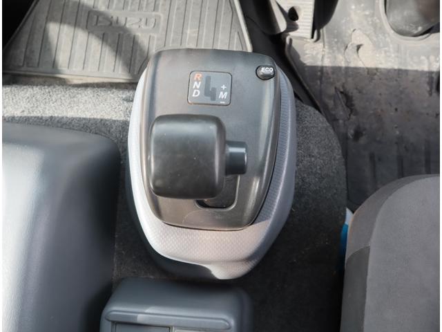 フォワード 低温冷凍ウィング　格納ゲート　荷台長６，１５０ｍｍ　ＡＴ車　－３０℃設定　エバハウス　リア観音　ラッシング２段　引出しフック５対　床、前立縞アルミ板貼り　箱内スイッチ　取扱説明書有り　バックカメラ付　ラジオ付　セミオートマ　スムーサーＦＸ（38枚目）