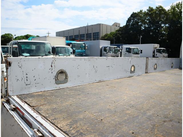 キャンター 木平　ワイド超々ロング　５方開　積載４．５５ｔ　５方開　ロープ穴４対　鳥居、アオリ内鉄板貼り　中間柱差し込み式　保証書有　取扱説明書有　記録簿有　車検付　１７５馬力　坂道発進補助有（8枚目）