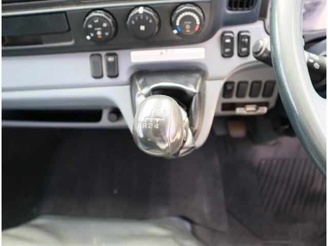 キャンター 木平　ワイド超々ロング　５方開　積載４．５５ｔ　５方開　ロープ穴４対　鳥居、アオリ内鉄板貼り　中間柱差し込み式　保証書有　取扱説明書有　記録簿有　車検付　１７５馬力　坂道発進補助有（19枚目）