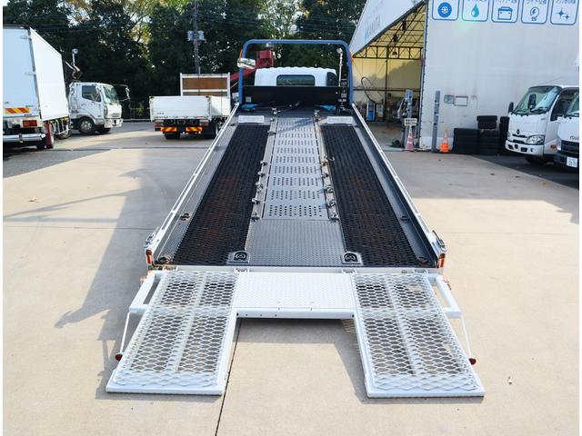 エルフトラック 2tセフティーローダー ウインチ ラジコン リア油圧ゲート 積載車 固縛フック 床上エキスパンド貼り 荷台長5,700mm 150馬力 セミオートマ スムーサーEX 保証書有り 取扱説明書有り 車検有り(10枚目)