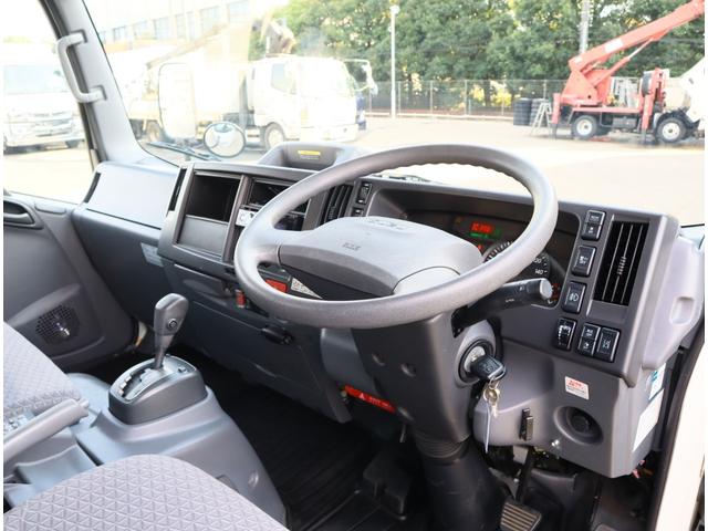 エルフトラック 2tセフティーローダー ウインチ ラジコン リア油圧ゲート 積載車 固縛フック 床上エキスパンド貼り 荷台長5,700mm 150馬力 セミオートマ スムーサーEX 保証書有り 取扱説明書有り 車検有り(25枚目)