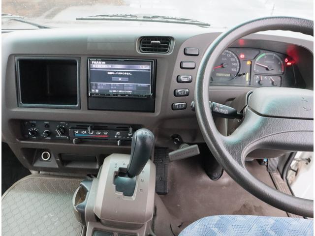 ローザ スタンダード ロング ハイルーフ 29人乗り 自動ドア 29座席(補助席6席) 自動スライドドア モケットシート(リクライニング付) プライバシーガラス プレヒーター 取扱説明書有(17枚目)