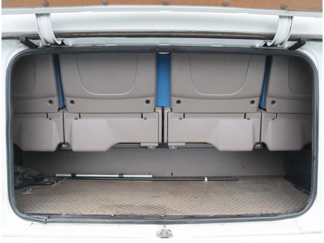 ローザ スタンダード ロング ハイルーフ 29人乗り 自動ドア 29座席(補助席6席) 自動スライドドア モケットシート(リクライニング付) プライバシーガラス プレヒーター 取扱説明書有(25枚目)