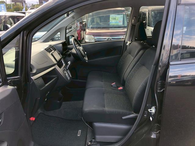 ムーヴ カスタム　ＲＳ　禁煙車　純正７インチナビ　ラジオ　ＣＤ　ＤＶＤ　アインドリングストップ　ＥＴＣ　電格ミラー　純正アルミ　プッシュストップ　スマートキー　フロアマット　サイドバイザー　シガーソケット　集中ドアロック（19枚目）