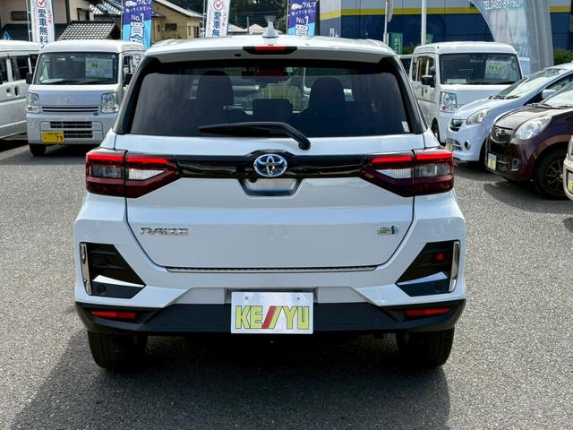 ライズ Ｚ　禁煙車　置くだけ充電　社外９インチＳＤナビ　フルセグ　バックカメラ　Ｂｌｕｅｔｏｏｔｈ　前後ドライブレコーダー　ＥＴＣ２．０　シートヒーター　レーダークルコン　コーナーセンサー　ＣＤ　ＤＶＤ（9枚目）