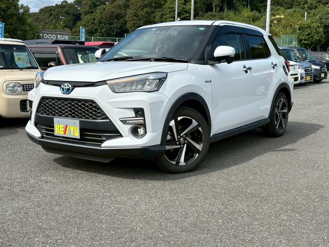 ライズ Ｚ　禁煙車　置くだけ充電　社外９インチＳＤナビ　フルセグ　バックカメラ　Ｂｌｕｅｔｏｏｔｈ　前後ドライブレコーダー　ＥＴＣ２．０　シートヒーター　レーダークルコン　コーナーセンサー　ＣＤ　ＤＶＤ（12枚目）