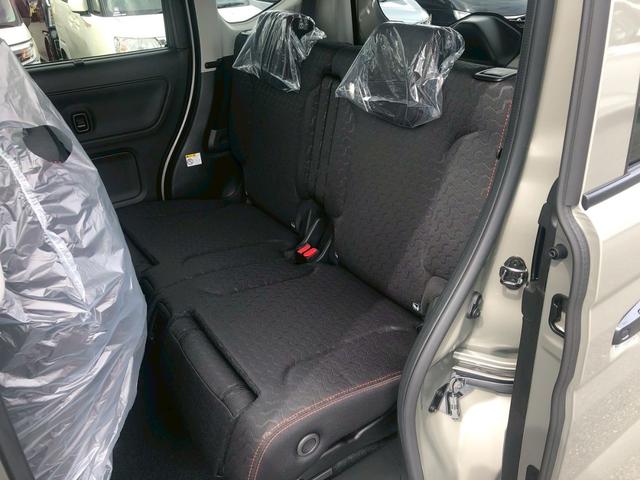 スペーシアギア ハイブリッドＸＺ　ターボ　届出済未使用車　全方位カメラ　純正９型ナビ　フルセグＴＶ　衝突軽減ブレーキ　レーンキープ　レーダークルーズ　ハンドル＆シートヒーター　後席サーキュレーター　両側自動スライド　コーナーセンサー　ウインカー付き電格ミラー　ルーフレール（20枚目）